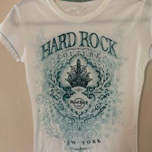 Hard Rock Couture tee.